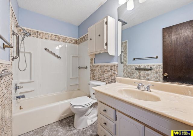 502 Timber Circle, Crescent, IA 51526