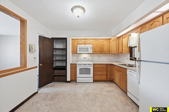 502 Timber Circle, Crescent, IA 51526