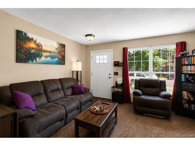 15497 E Louisiana Ave, Aurora, CO 80017