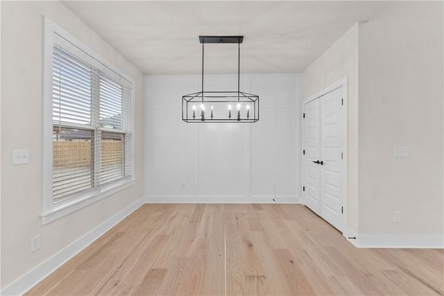 1460 Dresden Drive, Centerton, AR 72719