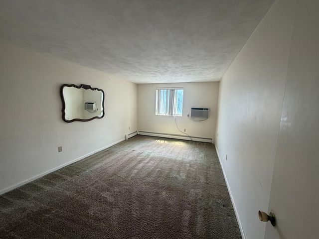 200 Governor's Dr 13, Winthrop, MA 02152