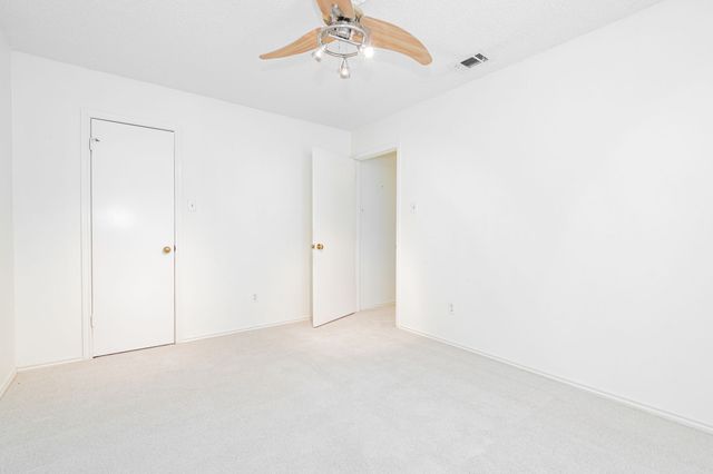 926 Green Canyon Drive, Mesquite, TX 75150