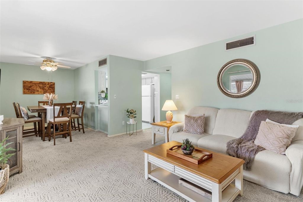 Image 11 of property listing at 574 MIDWAY DRIVE B, Ocala, FL 34472