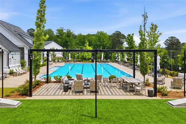 736 Keystone Drive, Woodstock, GA 30188