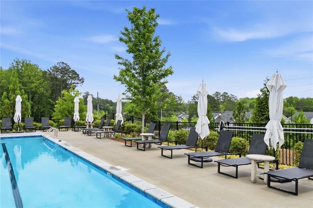 736 Keystone Drive, Woodstock, GA 30188