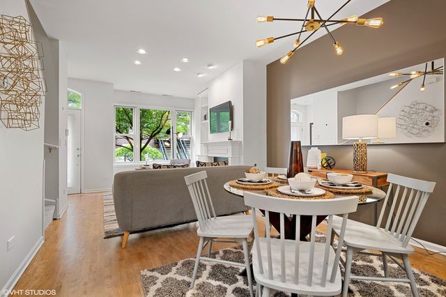 1345 S Indiana Parkway, Chicago, IL 60605