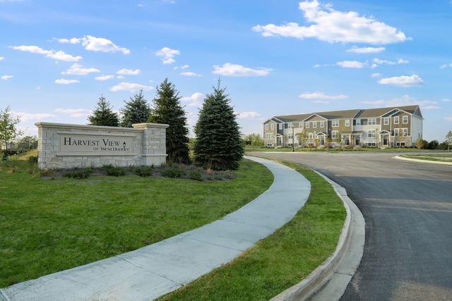 102 Harvest Lane, West Dundee, IL 60118