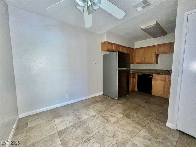 3151 Soaring Gulls Drive 1150, Las Vegas, NV 89128