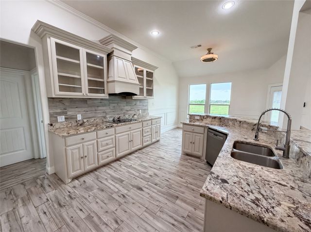 5029 County Road 2720, Caddo Mills, TX 75135