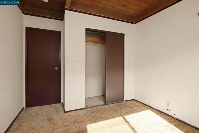 2415 Maine Ave, Richmond, CA 94804
