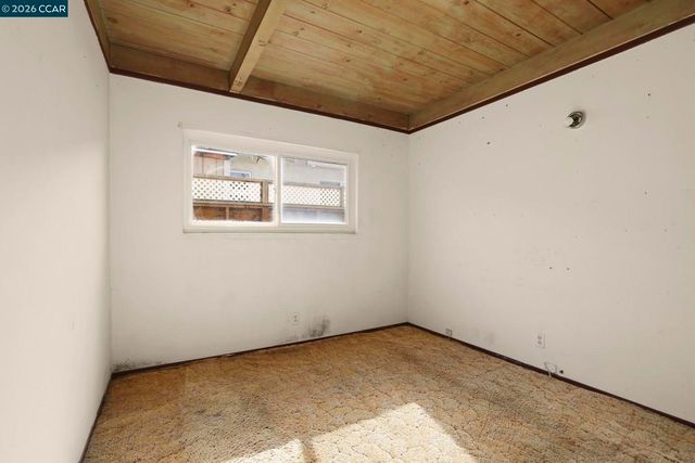 2415 Maine Ave, Richmond, CA 94804