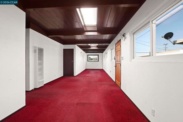 2415 Maine Ave, Richmond, CA 94804