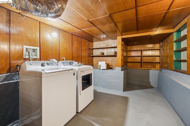 8 Hopkins Ct, Berkeley, CA 94706