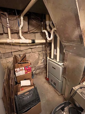 1020 16th Street, Bedford, IN 47421