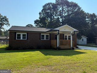 107 Self Street, Warner Robins, GA 31088
