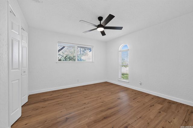 721 BALFOUR DR, Windcrest, TX 78239