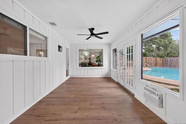 721 BALFOUR DR, Windcrest, TX 78239