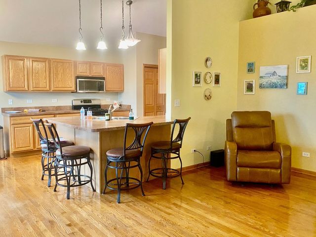 1610 Rolling Pass, Beecher, IL 60401