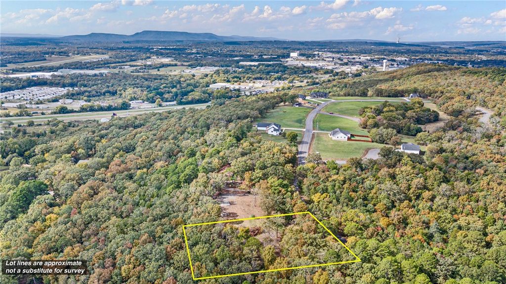 205 Apple Lane, Russellville, AR 72802