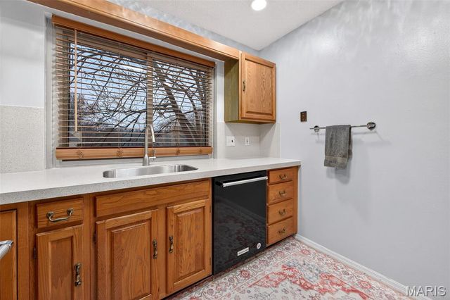 1601 Country Hill Lane, Ballwin, MO 63021