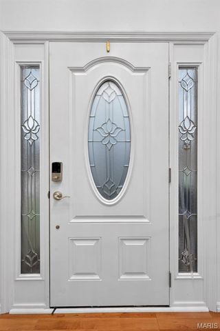 1601 Country Hill Lane, Ballwin, MO 63021