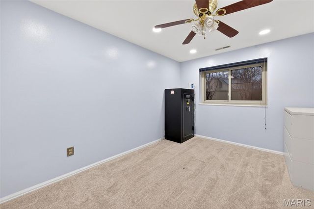 1601 Country Hill Lane, Ballwin, MO 63021