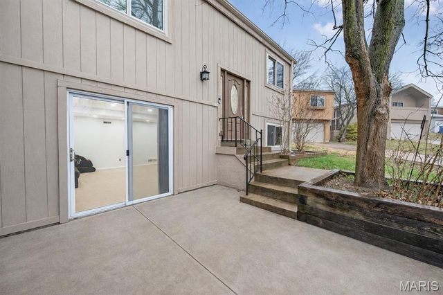 1601 Country Hill Lane, Ballwin, MO 63021