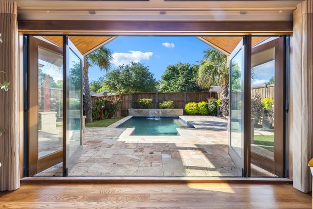 3913 Dome Drive, Addison, TX 75001