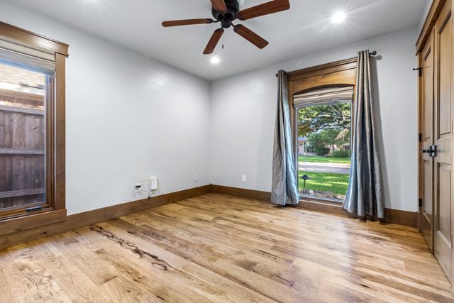 3913 Dome Drive, Addison, TX 75001
