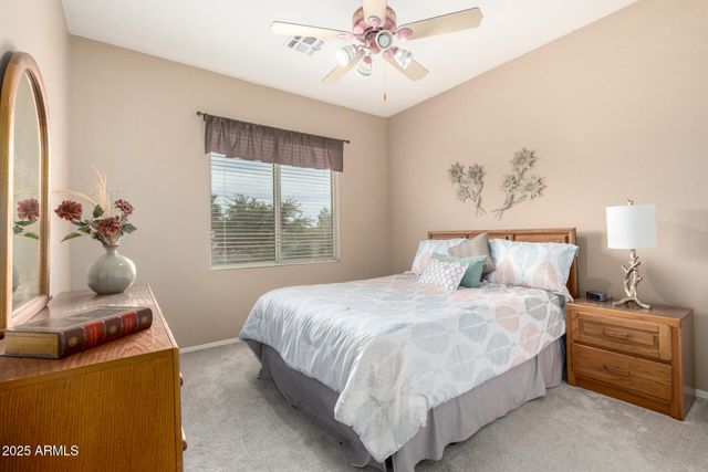 5993 W TOPEKA Drive, Glendale, AZ 85308