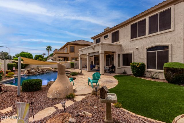 5993 W TOPEKA Drive, Glendale, AZ 85308