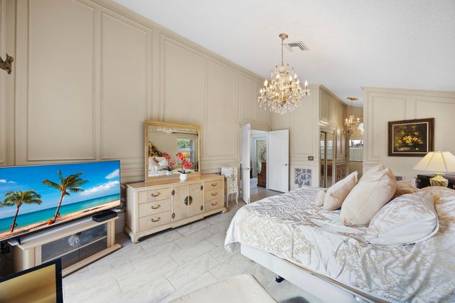 5597 Descartes Circle, Boynton Beach, FL 33472