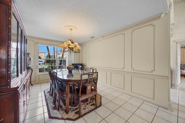 5597 Descartes Circle, Boynton Beach, FL 33472