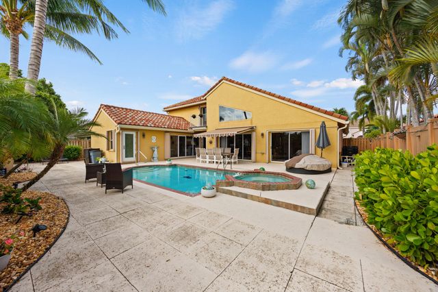 5597 Descartes Circle, Boynton Beach, FL 33472