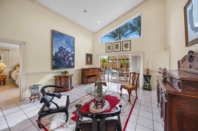 5597 Descartes Circle, Boynton Beach, FL 33472