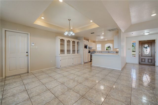 533 Carmel Dr, Sandia, TX 78383