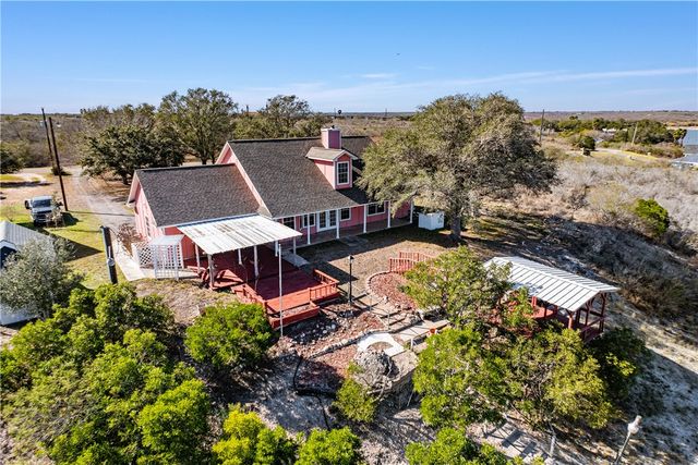 533 Carmel Dr, Sandia, TX 78383