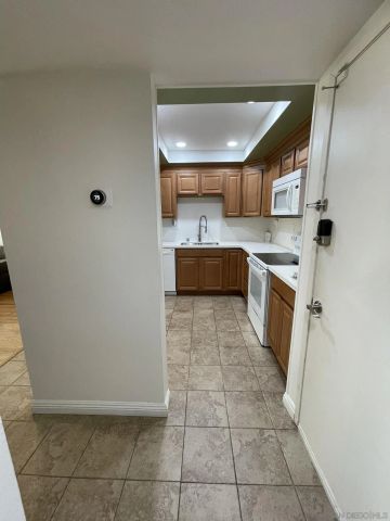 10767 San Diego Mission 107, San Diego, CA 92108