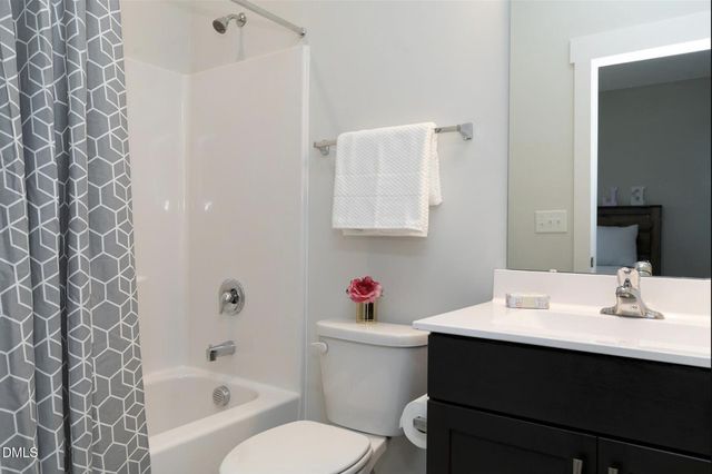 613 White Oak Pond Road, Apex, NC 27523