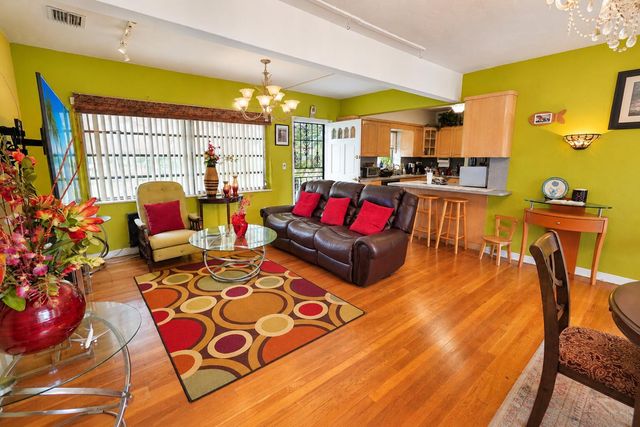 330 NW 144TH Street, Miami, FL 33168