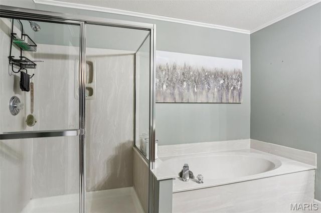 2209 Arnold Palmer Drive, Belleville, IL 62220