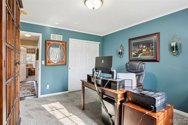 2209 Arnold Palmer Drive, Belleville, IL 62220