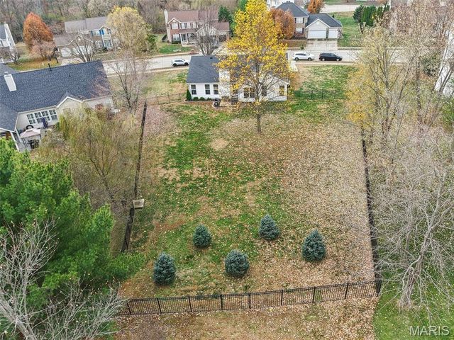 2209 Arnold Palmer Drive, Belleville, IL 62220