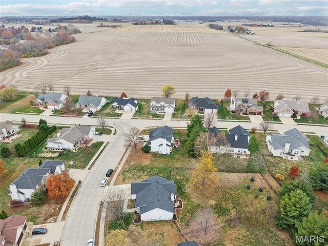 2209 Arnold Palmer Drive, Belleville, IL 62220