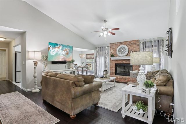 2209 Arnold Palmer Drive, Belleville, IL 62220