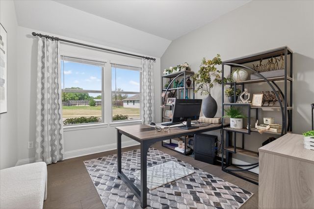 1001 Pecos Street, Aubrey, TX 76227