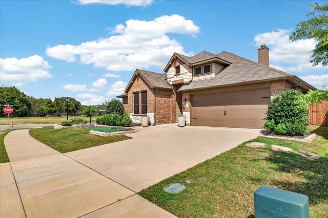 1001 Pecos Street, Aubrey, TX 76227