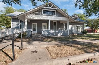 107 W 5th Street, Lampasas, TX 76550