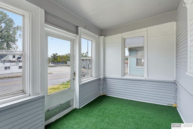 3906 Ames Avenue, Omaha, NE 68111