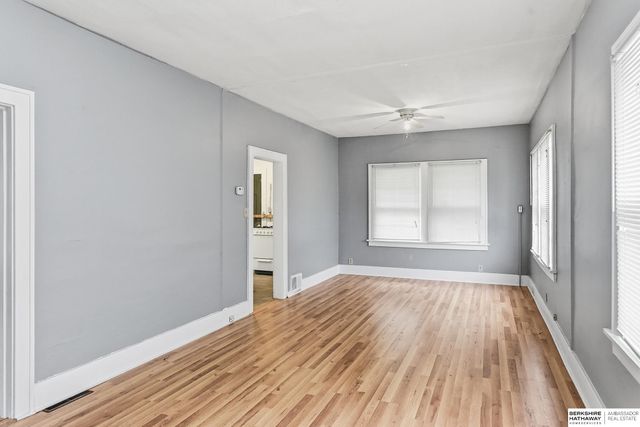 3906 Ames Avenue, Omaha, NE 68111